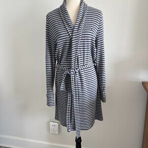 Tommy Hilfiger Robe;  Small / Medium